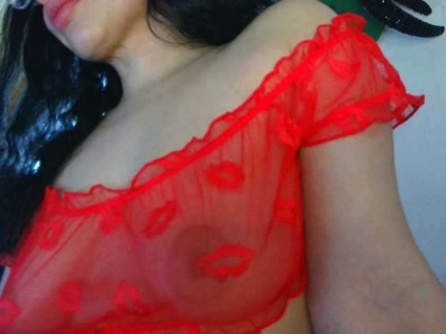 oursecretz live cam on BongaCams