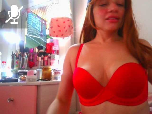 oursecretz live cam on BongaCams