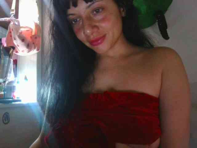 HotSpaceGirl webcam