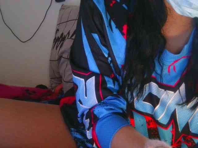 HotSpaceGirl webcam
