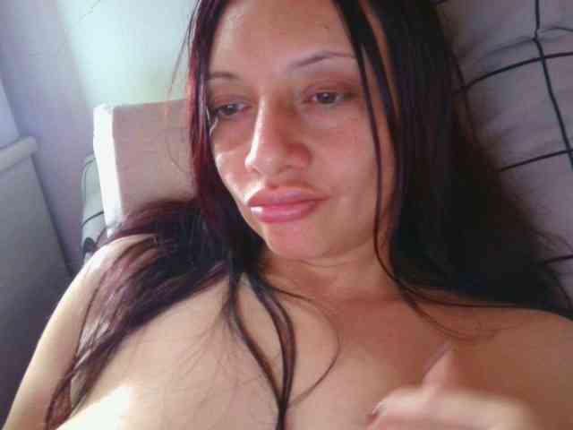 HotSpaceGirl webcam