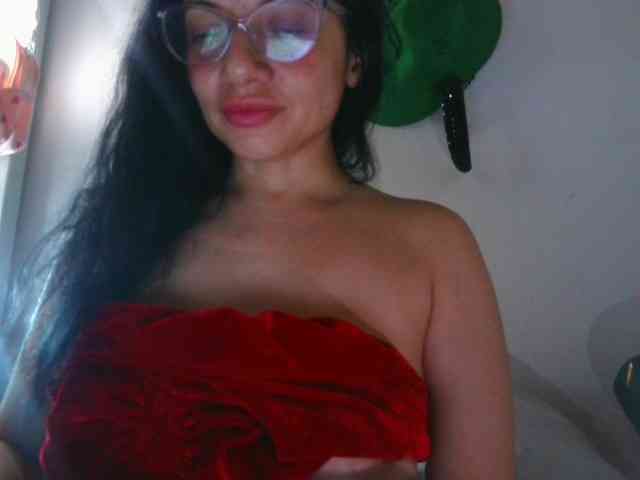 HotSpaceGirl webcam
