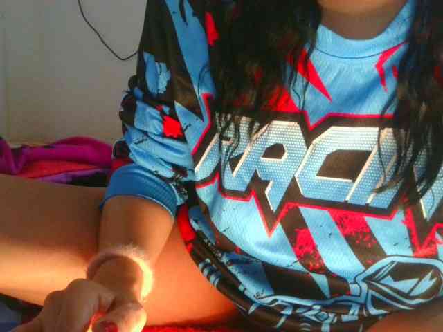 HotSpaceGirl webcam
