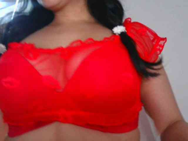 HotSpaceGirl webcam