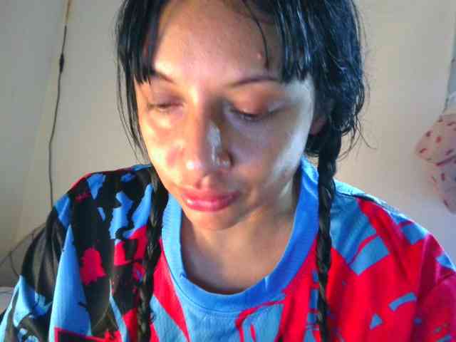 HotSpaceGirl webcam