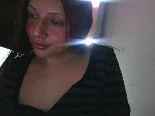 HotSpaceGirl webcam