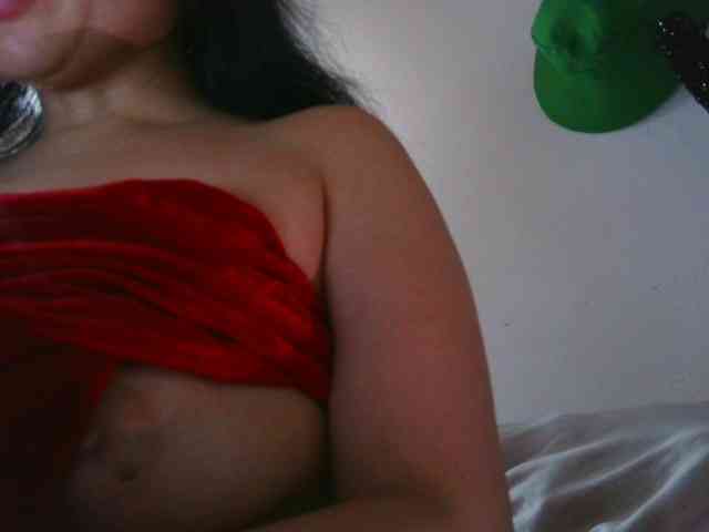 HotSpaceGirl webcam