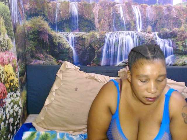 Profile and Statistics for mysticeboney on BongaCams