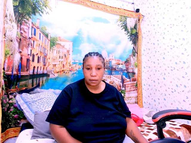 mysticeboney live cam on BongaCams