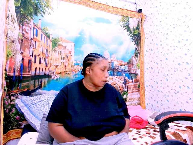 mysticeboney live cam on BongaCams