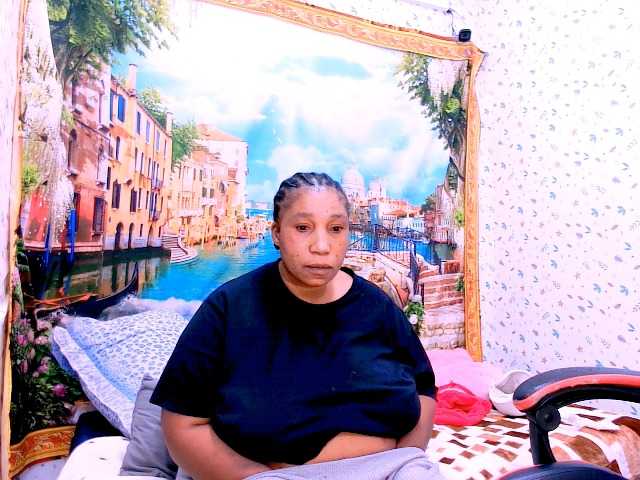 mysticeboney live cam on BongaCams