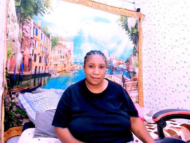 mysticeboney live cam on BongaCams