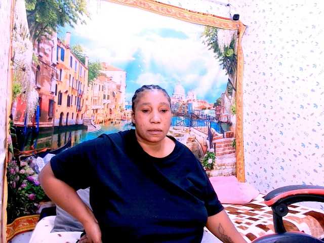 mysticeboney live cam on BongaCams