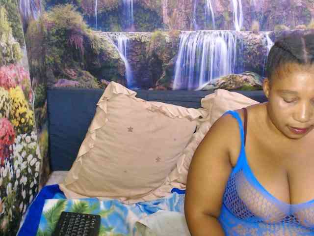 mysticeboney webcam