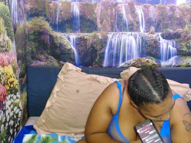 mysticeboney webcam