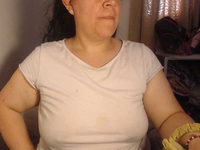 agathamiller live webcam show