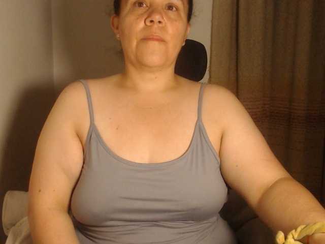 agathamiller live cam on BongaCams