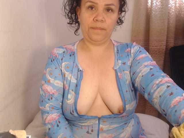 agathamiller live webcam show