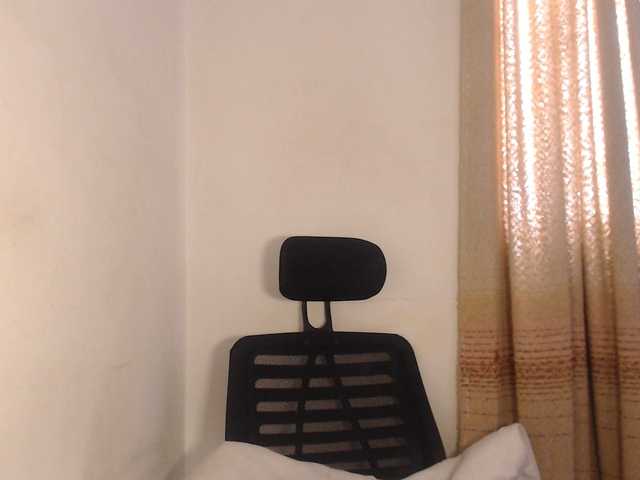 agathamiller live cam on BongaCams