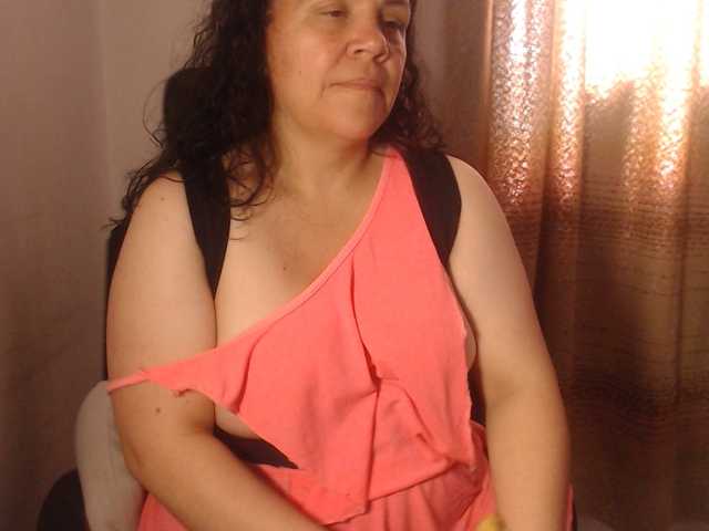 agathamiller live cam on BongaCams