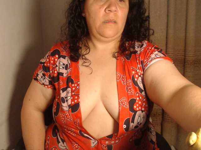 agathamiller live cam on BongaCams