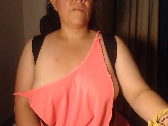 agathamiller live cam on BongaCams