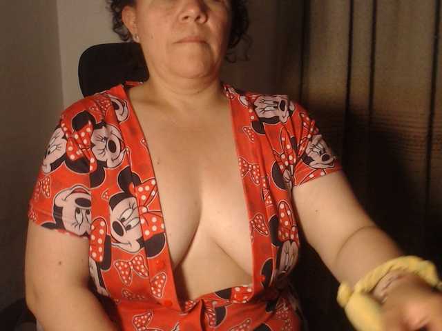 agathamiller live cam on BongaCams
