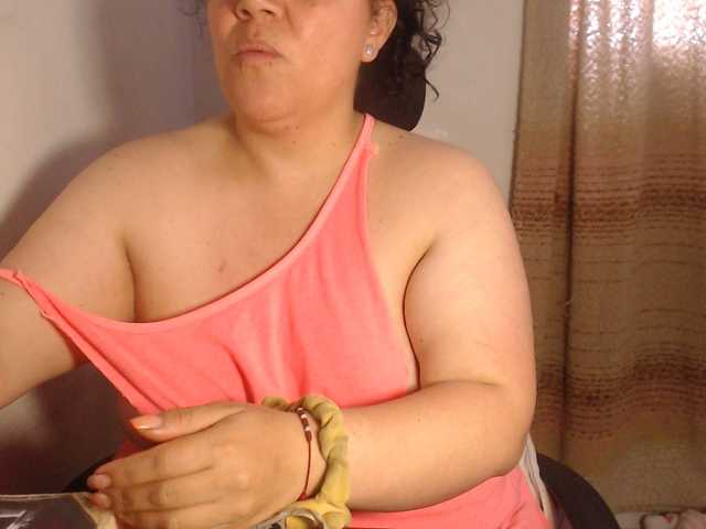 agathamiller live cam on BongaCams