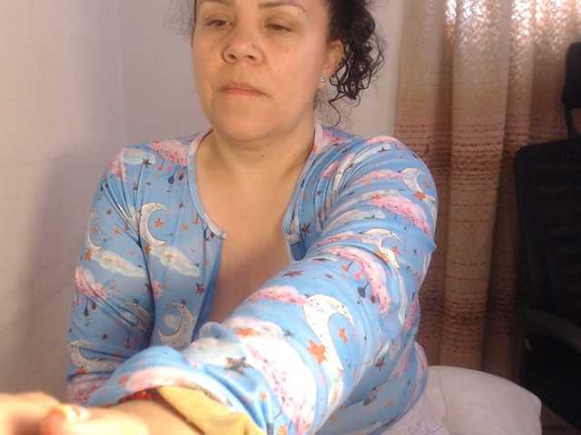agathamiller live webcam show