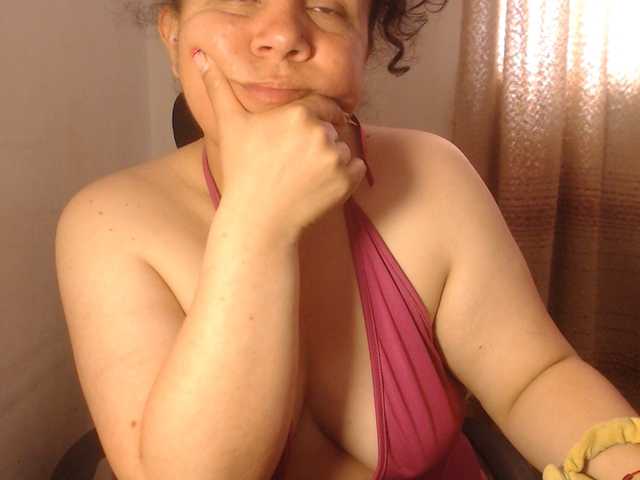 agathamiller live cam on BongaCams