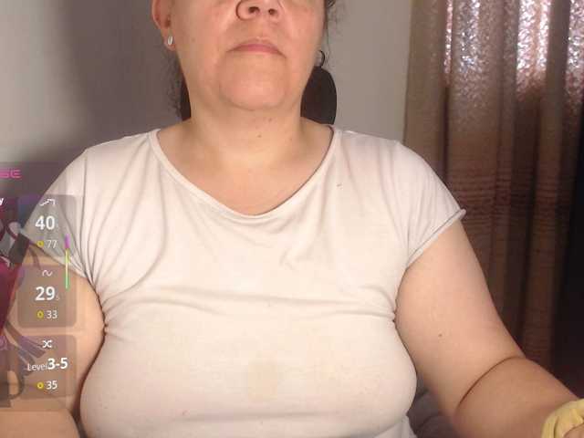 agathamiller live webcam show