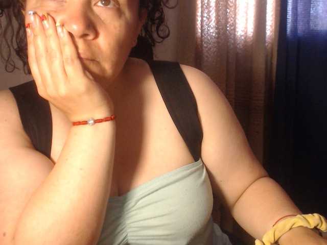 agathamiller live cam on BongaCams