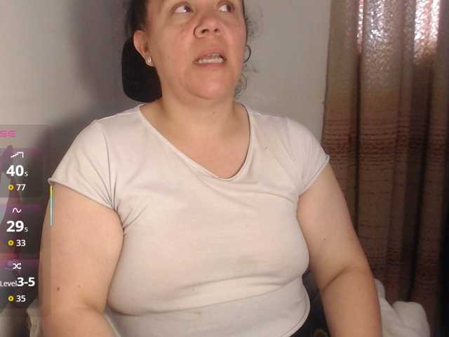 agathamiller live webcam show