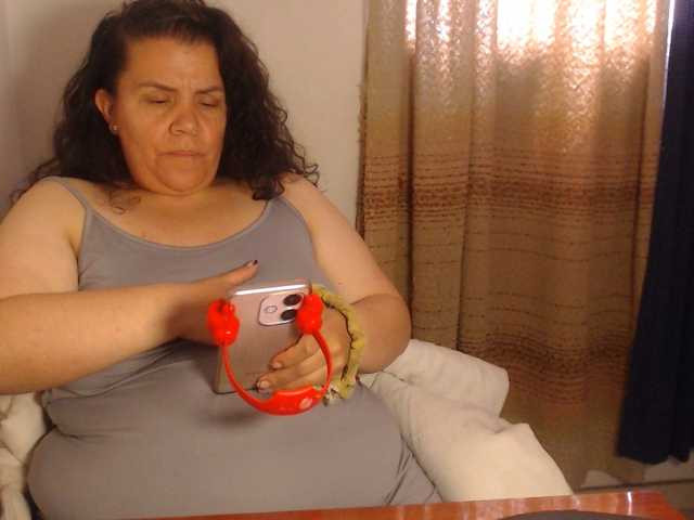 agathamiller live cam on BongaCams