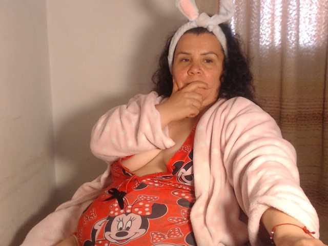 agathamiller live cam on BongaCams