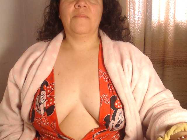 agathamiller live cam on BongaCams