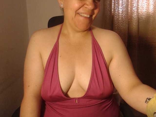 agathamiller live cam