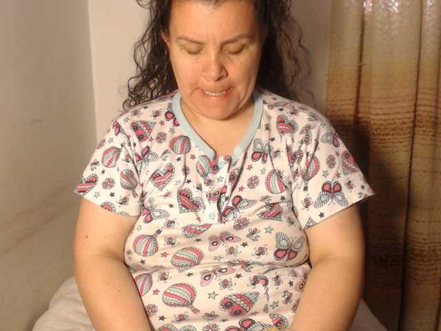 agathamiller's BongaCams show and profile