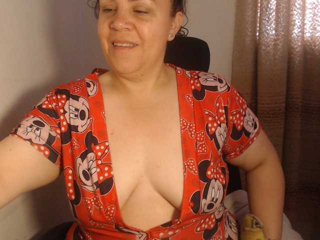 agathamiller live cam on BongaCams
