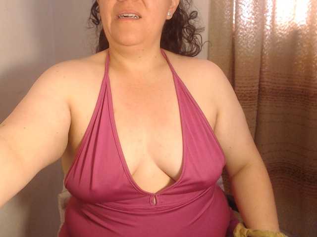 agathamiller live cam on BongaCams