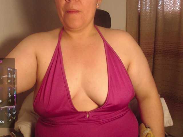 agathamiller live cam on BongaCams