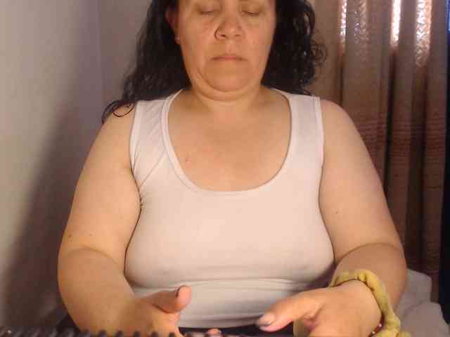 agathamiller webcam