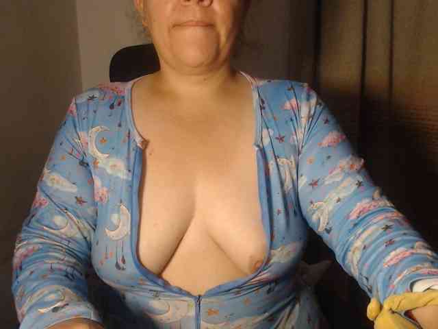 agathamiller webcam
