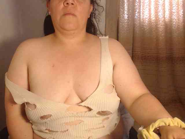 agathamiller webcam