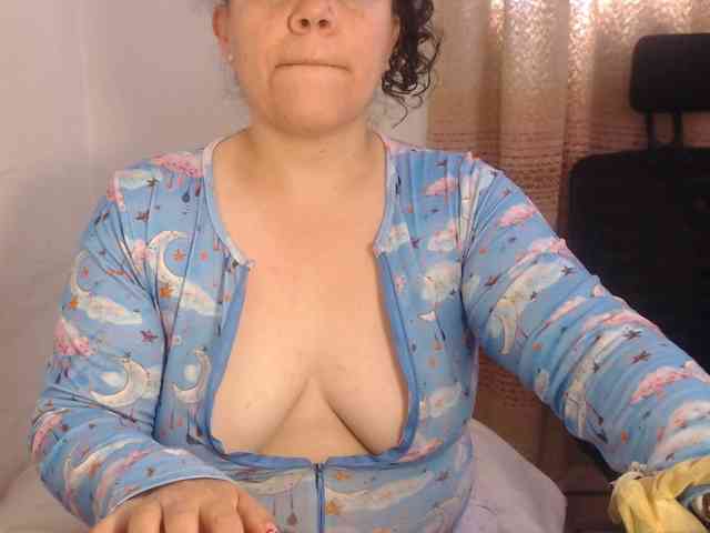 agathamiller webcam