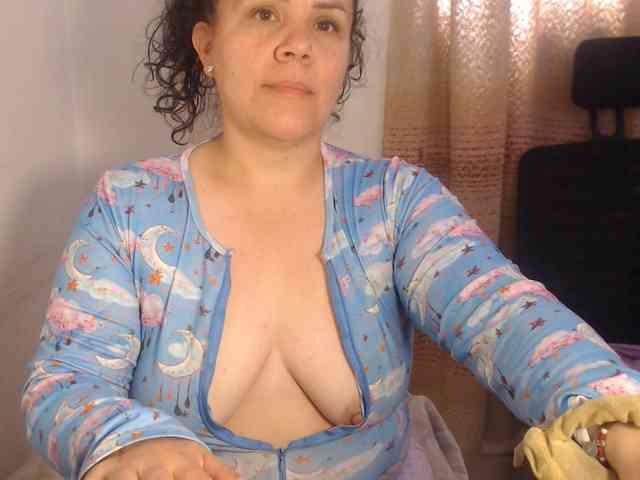agathamiller webcam
