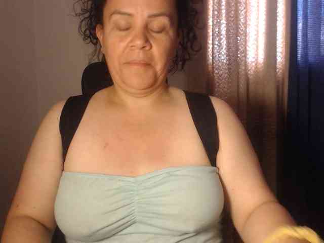agathamiller's webcam live show