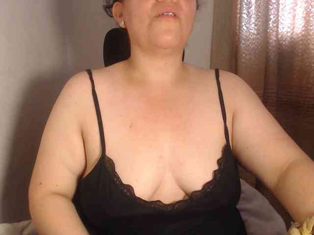 agathamiller Live Webcam on BongaCams