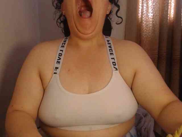 agathamiller webcam