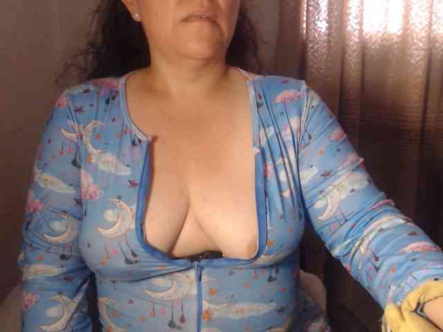 agathamiller webcam